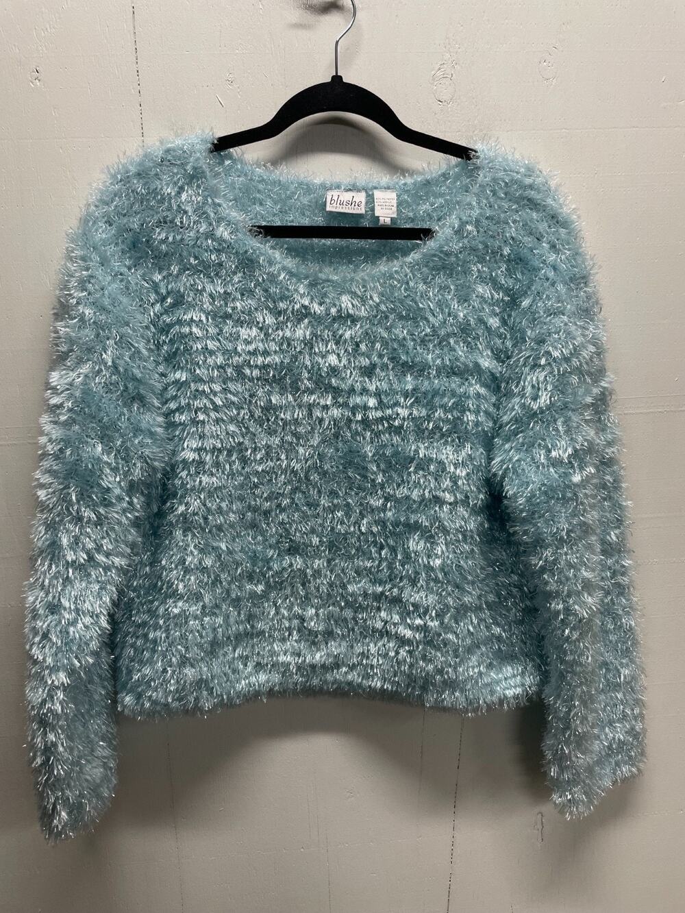 Blushe Women's Ice Blue Shaggy Eyelash Knit Sweater Size Large Cropped Shimmery